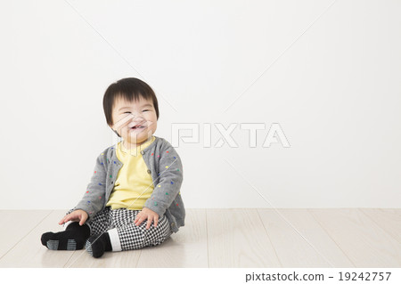 11 month old baby 19242757