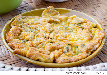 Omlet on dish 19245717