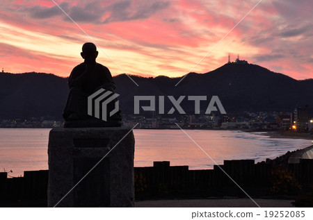 Dusk of Sakugi Koen Park 19252085