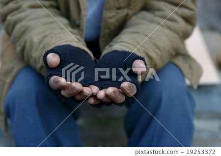 Homeless man asking for help. 19253372