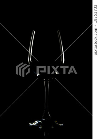 wine glass low key 19253732