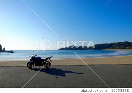 Yumigahama (22) Yumigahama (22) 19255588