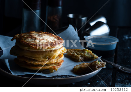 Tasty pancakes served in the plate 19258512
