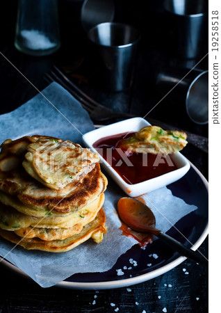 Tasty pancakes served in the plate 19258518