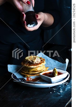 Tasty pancakes served in the plate 19258526