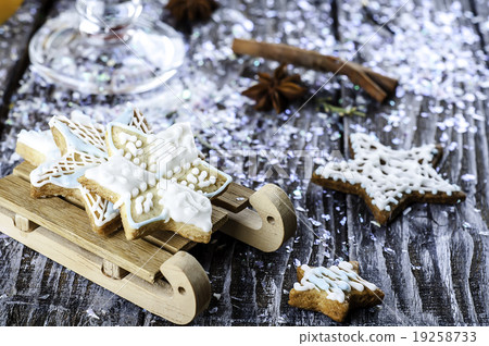 Homemade christmas cookies on wooden table Homemade christmas cookies on wooden table 19258733
