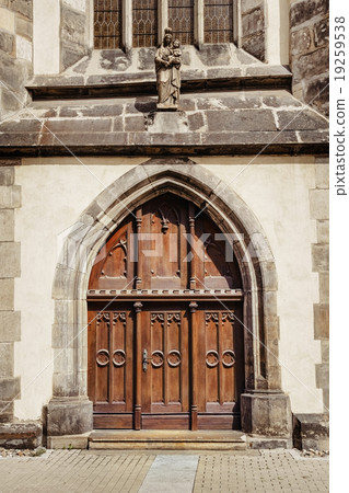Entrance to the Church Entrance to the Church 19259538