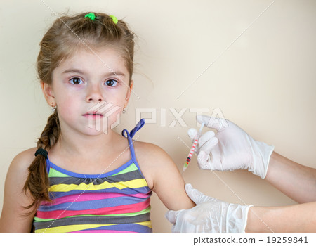 child vaccinations 19259841