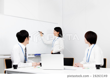 Meeting meeting of business meeting room Scene theme setting (internal meeting) 19263149