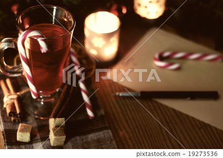 Christmas letter with spices 19273536