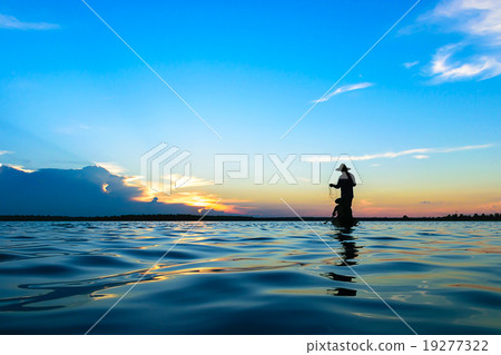 Fisherman Fisherman 19277322