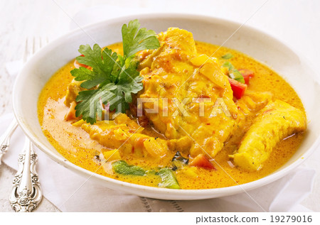 brazilian fish stew - moqueca de peixe 19279016