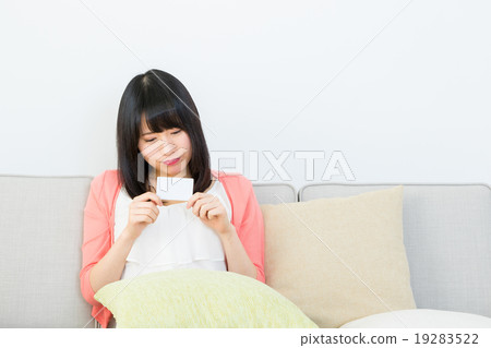 我的號碼社會保障系統稅號系統個人信息我的號碼系統女性女性年輕女性大學生 19283522