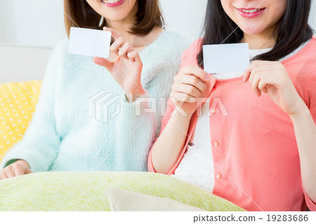白卡信用卡我的號碼卡我的號碼系統女性女性2人 白卡信用卡我的號碼卡我的號碼系統女性女性2人 19283686