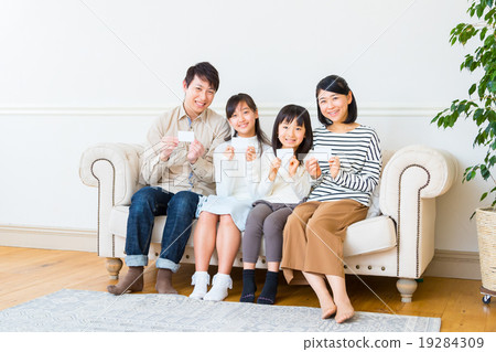 我的號碼，社會保障制度，稅號系統，家庭我的號碼系統，行政效率提高，4人家庭 19284309