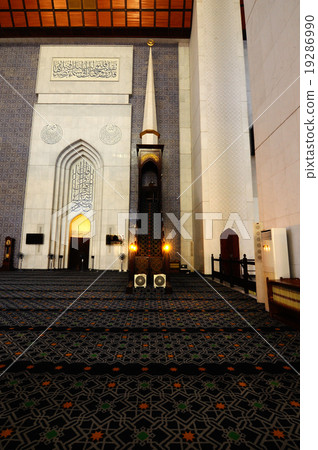 Sultan Salahuddin Abdul Aziz Shah Mosque 19286990