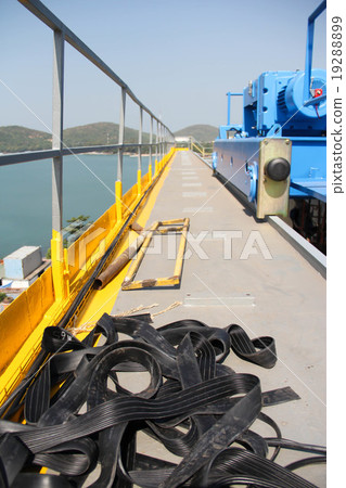 so far on the crane 19288899