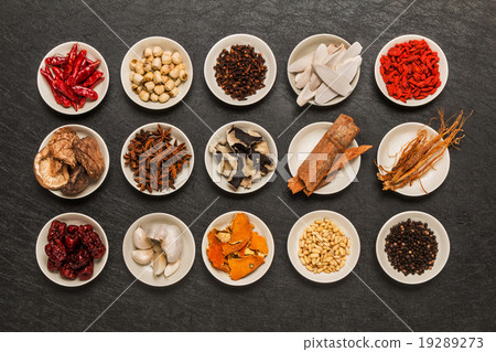 Chinese medicine with medicinal herbs Chinese medicine with medicinal herbs 19289273
