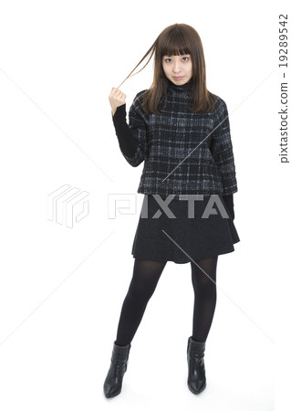 女性肖像全身白背 19289542