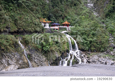 Taiwan Hualien Taroko Valley Taroko Valley Chang Chun Shrine 19290630