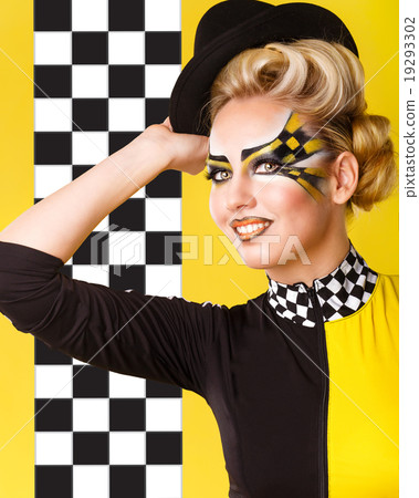 Racer Girl corrects hat. 19293302