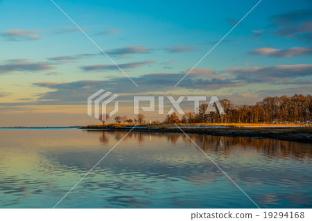 Lake Saroma Tsuruma 19294168