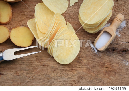 fresh potatoes with potato chips fresh potatoes with potato chips 19295169