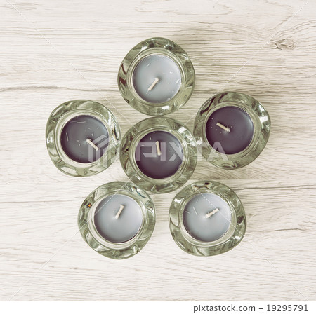 Six candlesticks of glass with tea lights in the star shape Six candlesticks of glass with tea lights in the star shape 19295791