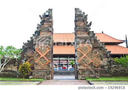 traditional balinese temple traditional balinese temple 19296918