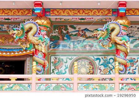 chinese style dragon statue, temple in Thailand 19296950