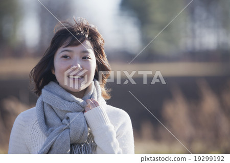 冬季女性 19299192