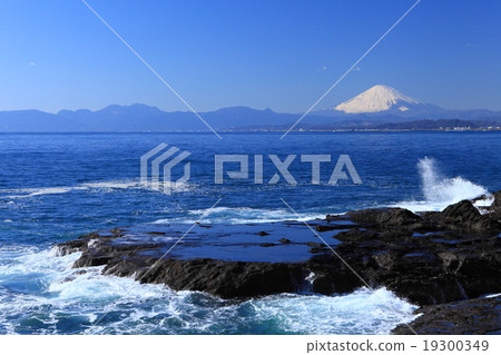 Enoshima Mt. Fuji 19300349
