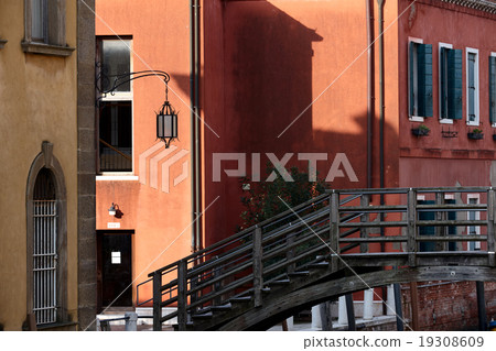 Venice side streets Venice side streets 19308609