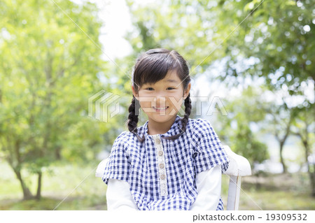 Japanese girls Japanese girls 19309532