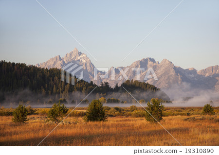 Grand Teton Titon Asahi大提頓國家公園照明這座山 19310890