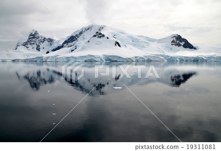 南極半島的冰山 19311081