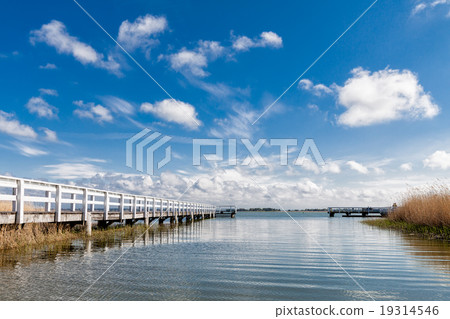 Lake with pier 19314546