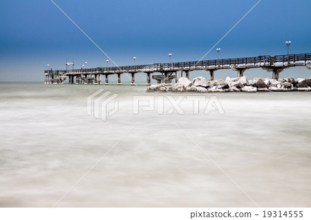 Winter on the Baltic Sea 19314555