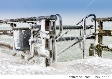 Winter on the Baltic Sea 19314556