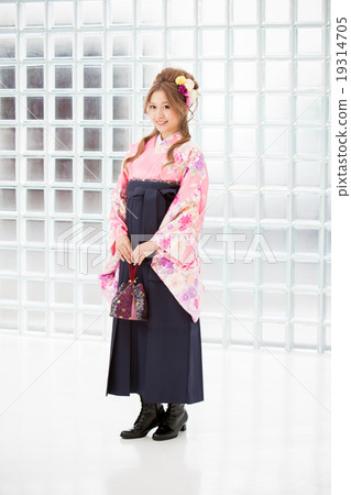 female college student, female, lady 19314705