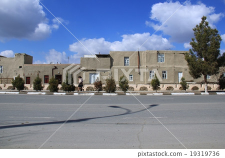 Blue sky and house 19319736