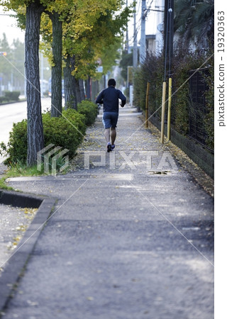 早上慢跑 早上慢跑 19320363