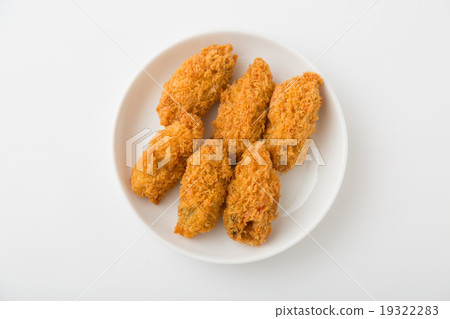 Deep fried oysters  19322283