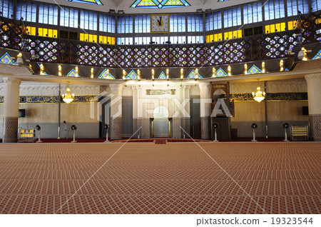 Interior of The National Mosque of Malaysia 19323544
