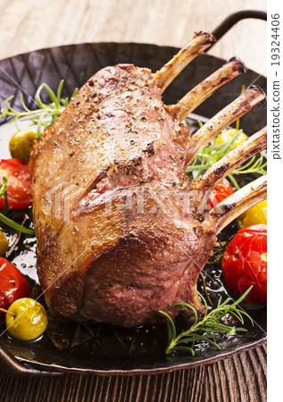 roasted venison rack 19324406