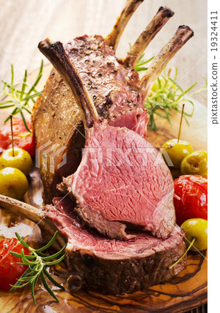 grilled rack of venison 19324411