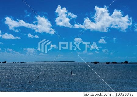 The sea of Okinawa The sea of Okinawa 19326385