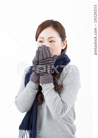 Frozen female portrait 19326555