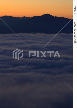 Sea of clouds in the Tono basin, Tono City, Iwate Prefecture Sea of clouds in the Tono basin, Tono City, Iwate Prefecture 19326679