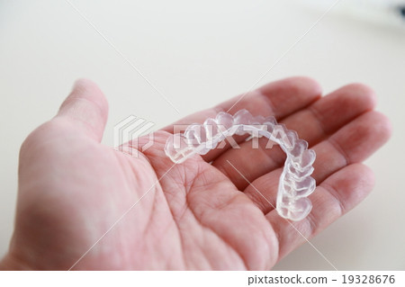 Whitening Home Whitening (Dental Hygiene Male Preventive Therapy Medical Plaque Control) 19328676